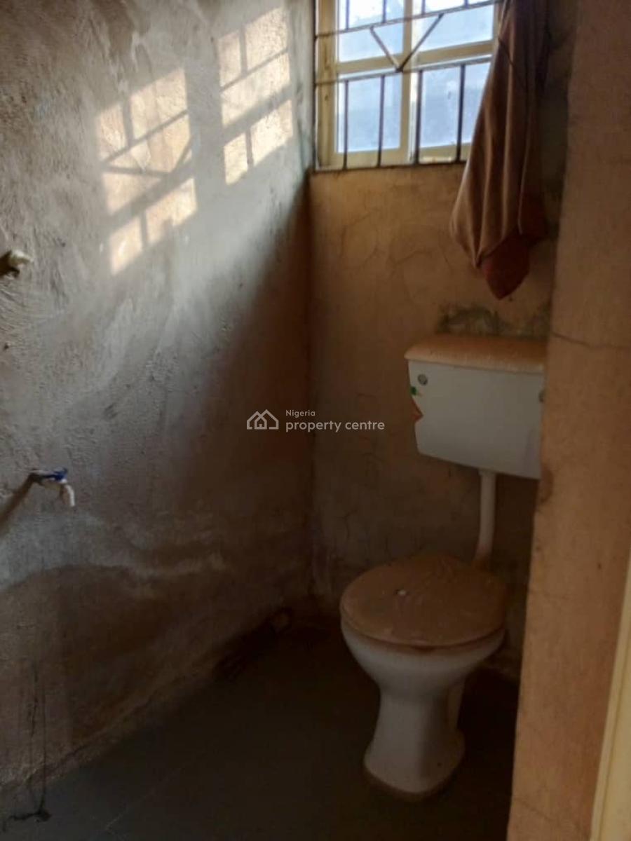 Completed 2 Bedroom Flat Bungalow on Half Plot of Land, Glory Estate Imagbon Com Off Oke-imuti Igbo-olomu Isawo Road Via Agric, Isawo, Ikorodu, Lagos, Flat / Apartment for Sale