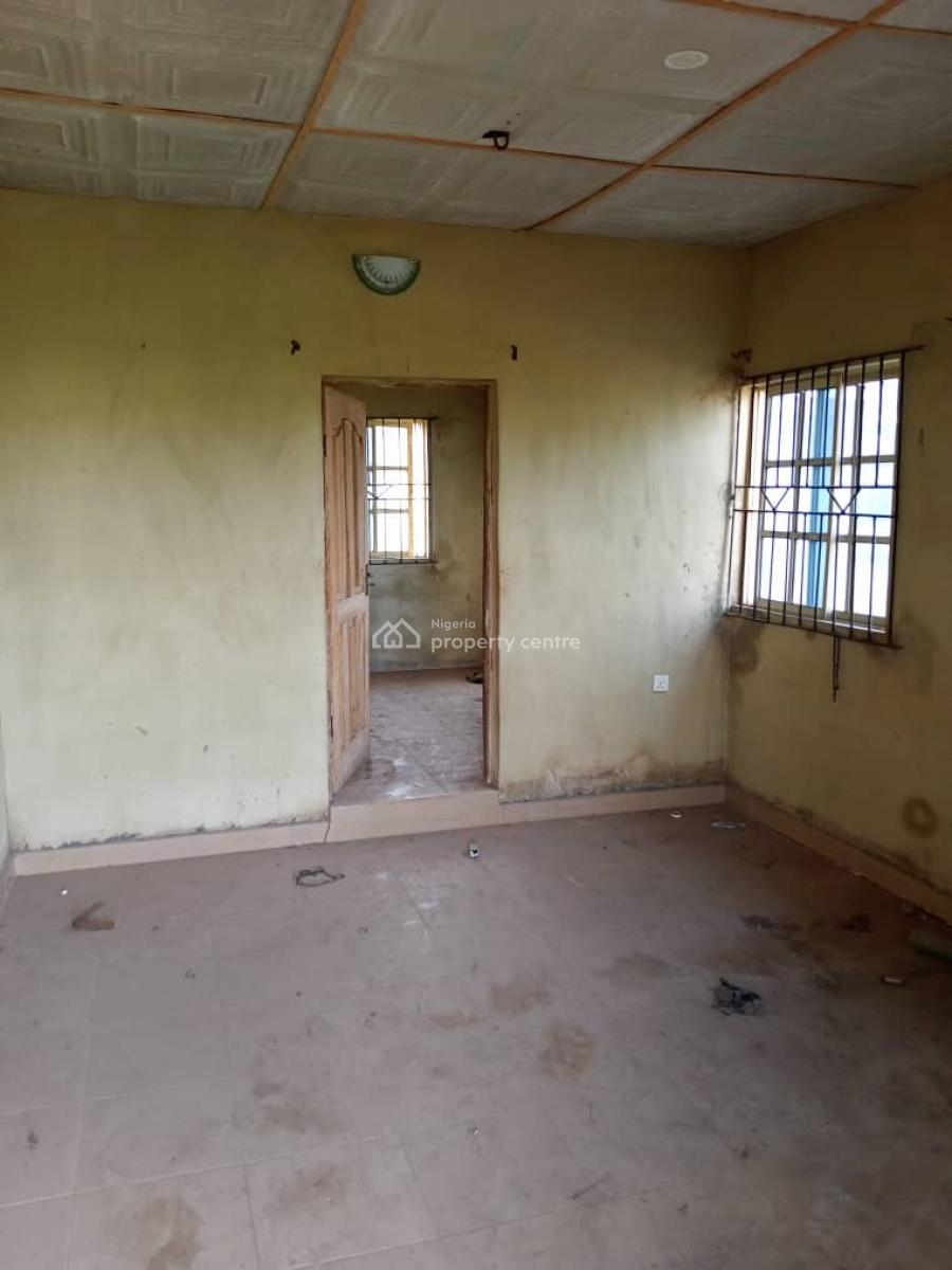 Completed 2 Bedroom Flat Bungalow on Half Plot of Land, Glory Estate Imagbon Com Off Oke-imuti Igbo-olomu Isawo Road Via Agric, Isawo, Ikorodu, Lagos, Flat / Apartment for Sale