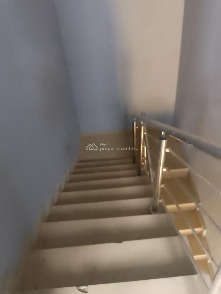 Luxury 2 Bedroom Flat, Ako Ado Estate Behind Landwey Head Office Olokonla, Lekki, Lagos, Flat / Apartment for Rent