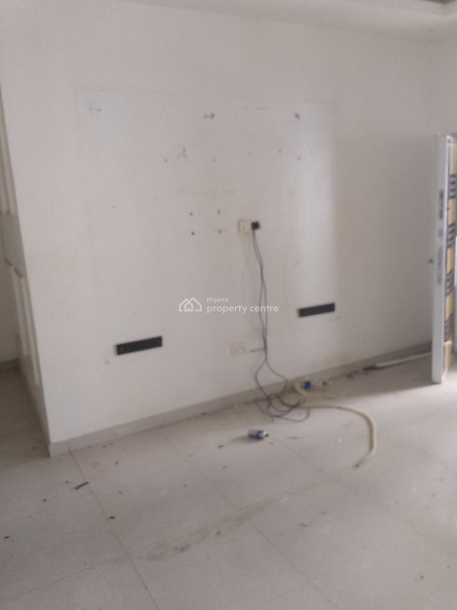 Luxury 2 Bedroom Flat, Ako Ado Estate Behind Landwey Head Office Olokonla, Lekki, Lagos, Flat / Apartment for Rent