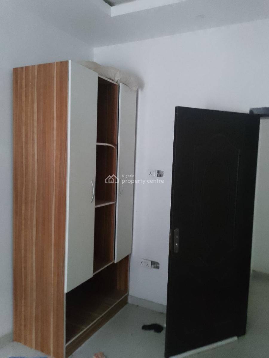 Luxury 2 Bedroom Flat, Ako Ado Estate Behind Landwey Head Office Olokonla, Lekki, Lagos, Flat / Apartment for Rent