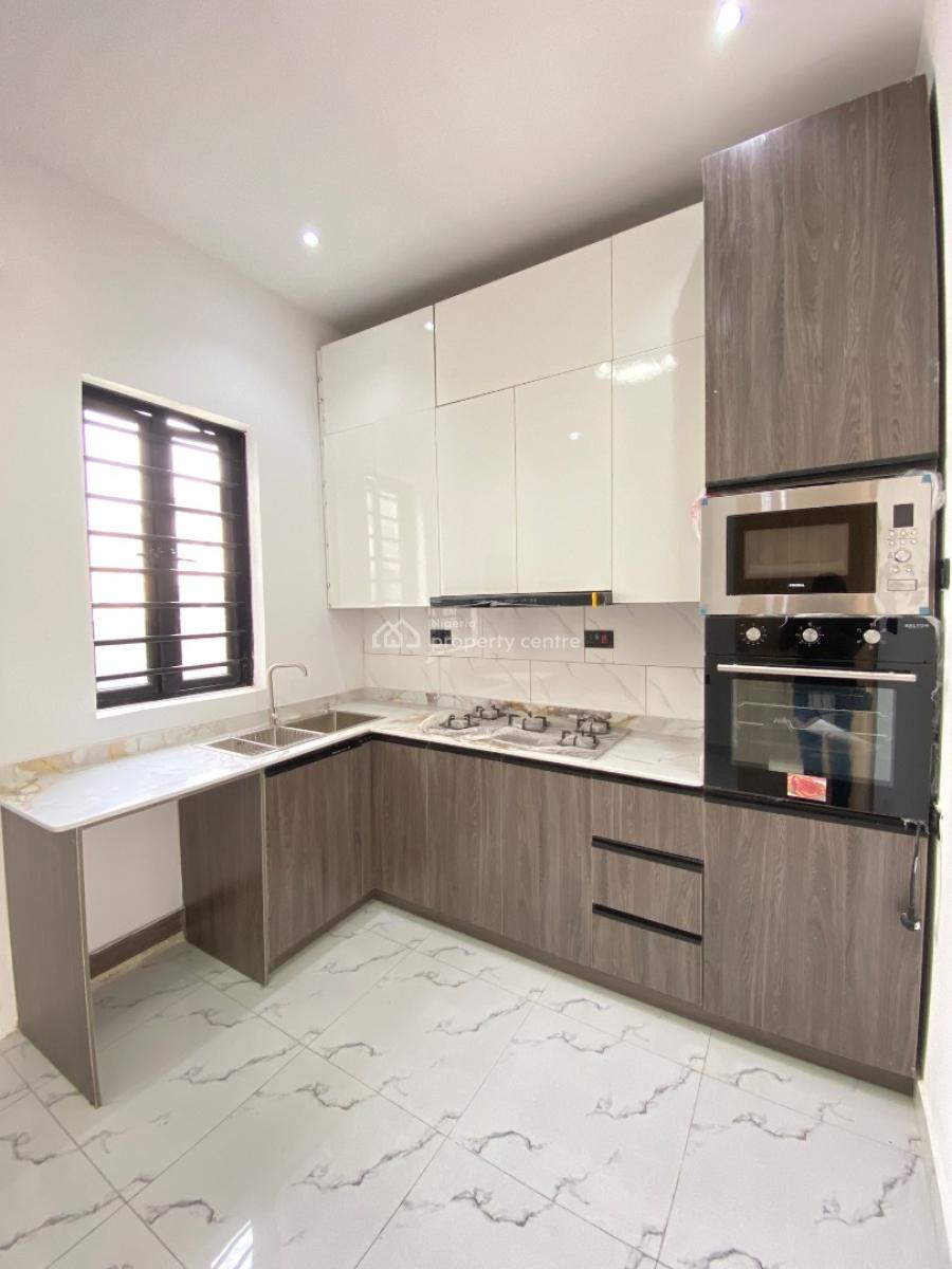 Spacious 4 Bedroom Duplex with Bq, Royal Pine Estate, Orchid Road, Lekki, Lagos, Terraced Duplex for Sale