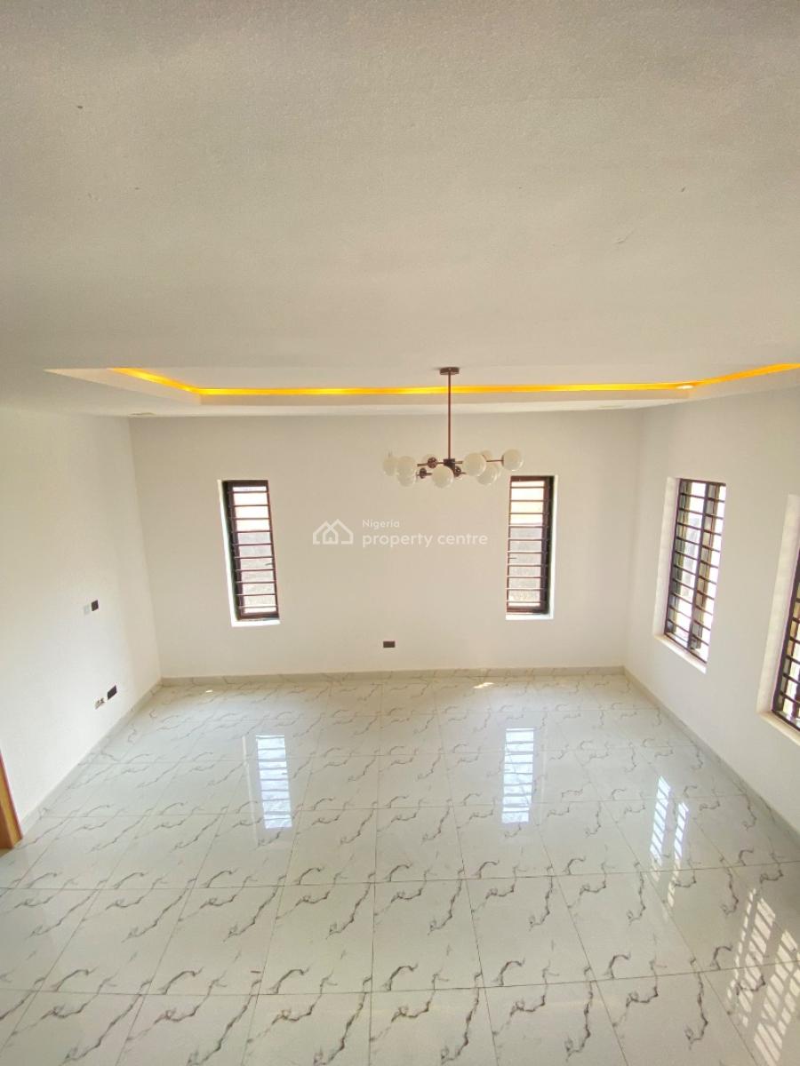 Spacious 4 Bedroom Duplex with Bq, Royal Pine Estate, Orchid Road, Lekki, Lagos, Terraced Duplex for Sale
