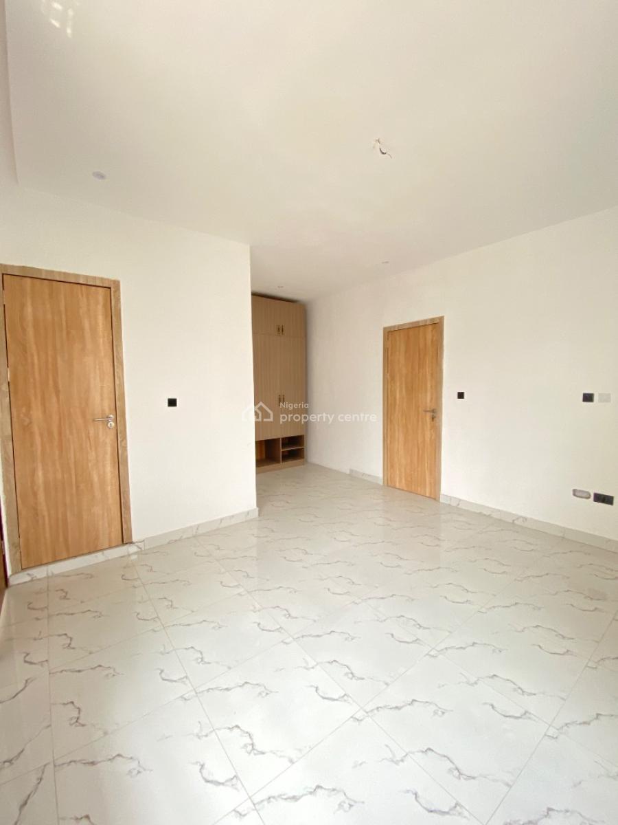 Spacious 4 Bedroom Duplex with Bq, Royal Pine Estate, Orchid Road, Lekki, Lagos, Terraced Duplex for Sale