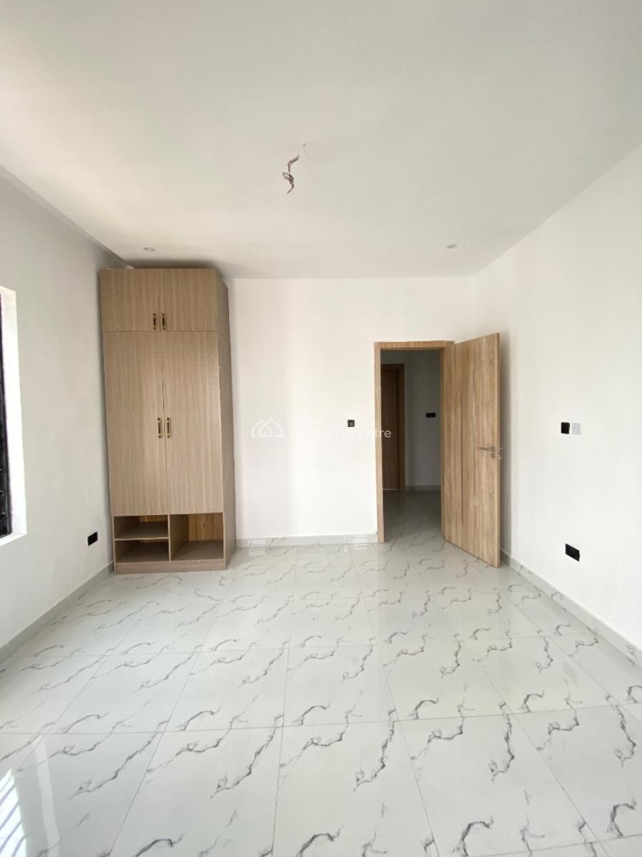 Spacious 4 Bedroom Duplex with Bq, Royal Pine Estate, Orchid Road, Lekki, Lagos, Terraced Duplex for Sale