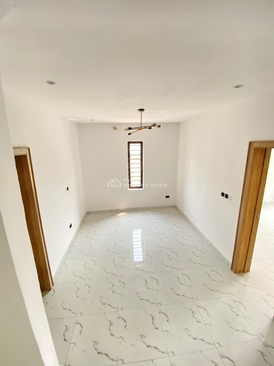 Spacious 4 Bedroom Duplex with Bq, Royal Pine Estate, Orchid Road, Lekki, Lagos, Terraced Duplex for Sale