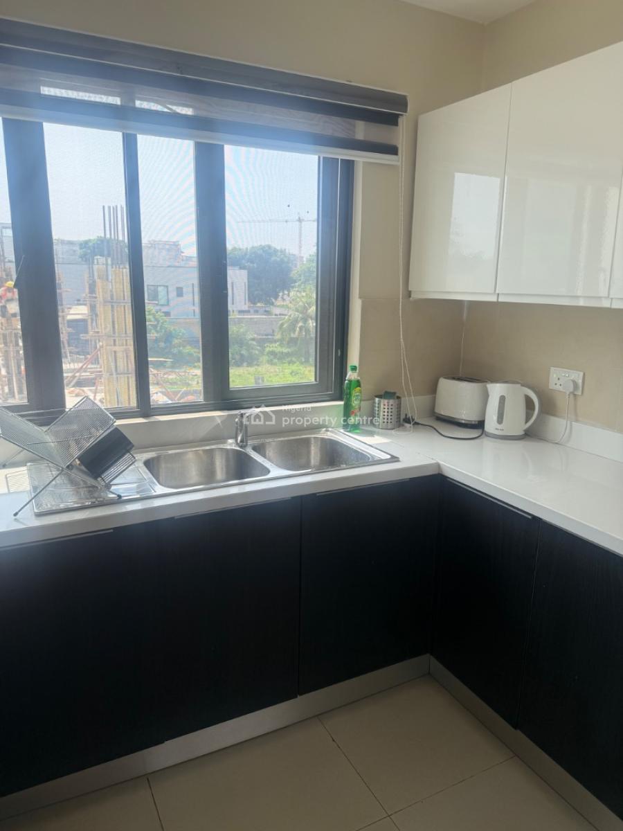 3 Bedroom Apartment, Off Bourdillon Road, Ikoyi, Lagos, Flat / Apartment Short Let