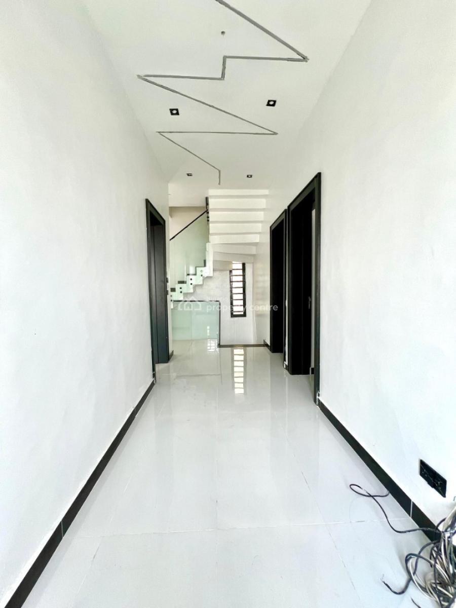 5 Bedroom Detached Duplex with Bq, Ologolo, Lekki, Lagos, Detached Duplex for Sale