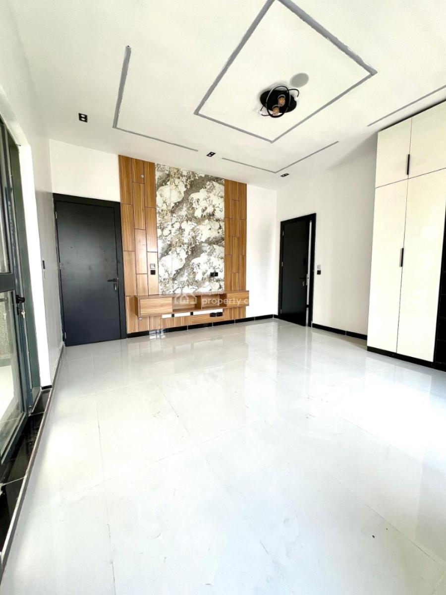 5 Bedroom Detached Duplex with Bq, Ologolo, Lekki, Lagos, Detached Duplex for Sale