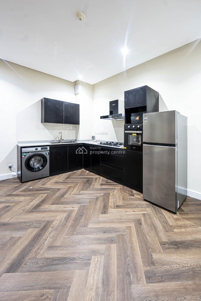 Fully Furnished 2 Bedroom Apartment, Lekki Phase 1, Lekki, Lagos, Flat / Apartment for Sale