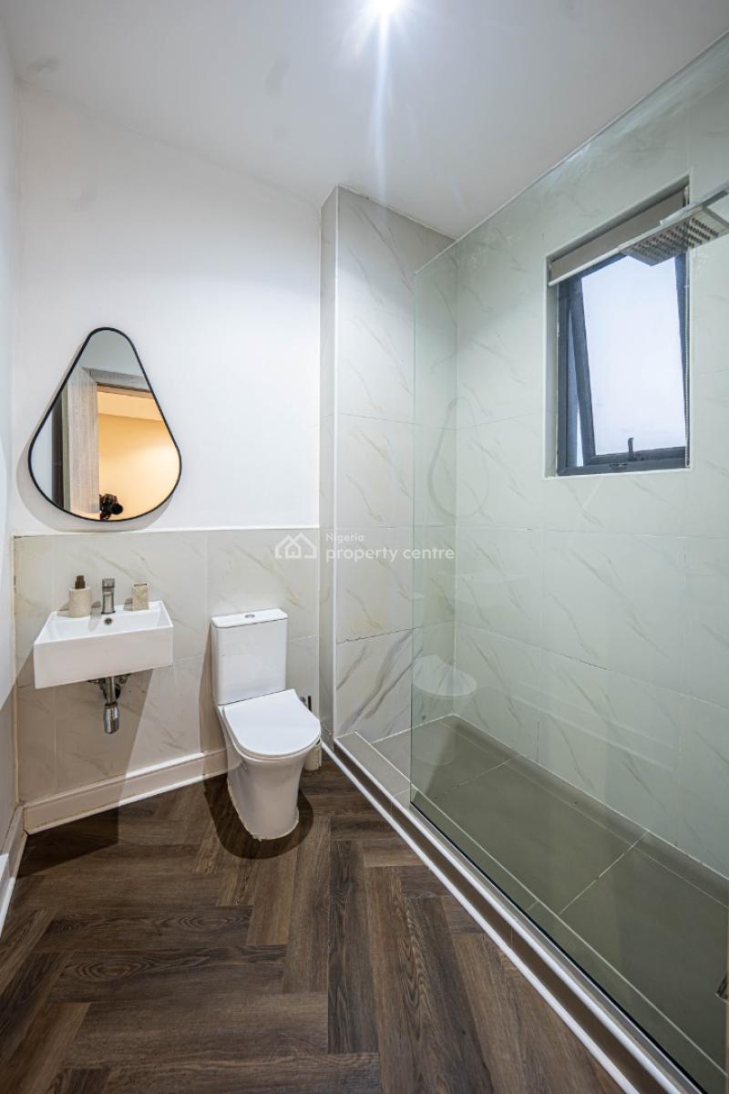 Fully Furnished 2 Bedroom Apartment, Lekki Phase 1, Lekki, Lagos, Flat / Apartment for Sale