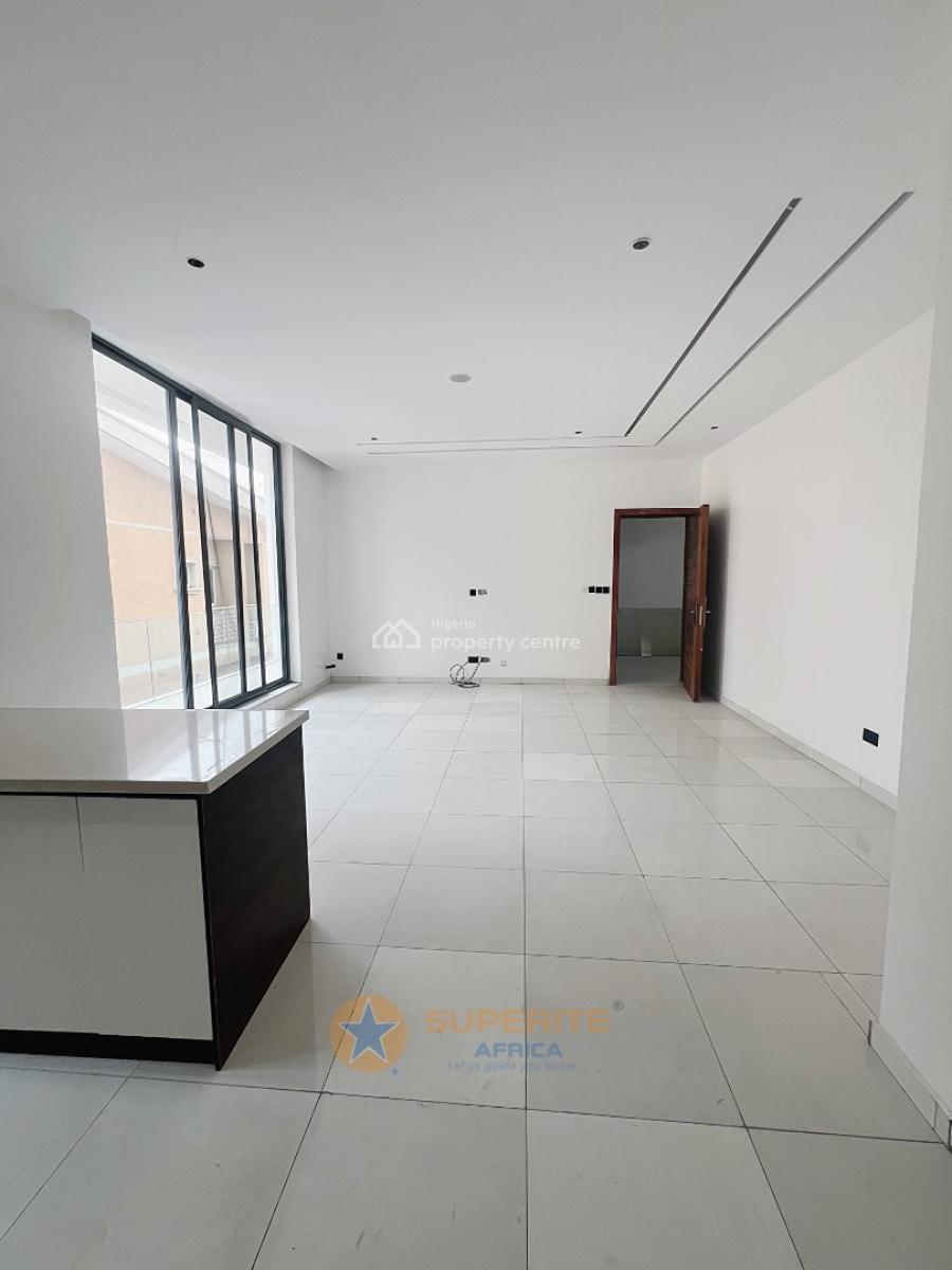2-bedroom Luxurious Apartments, Lekki Phase 1, Lekki, Lagos, Flat / Apartment for Sale