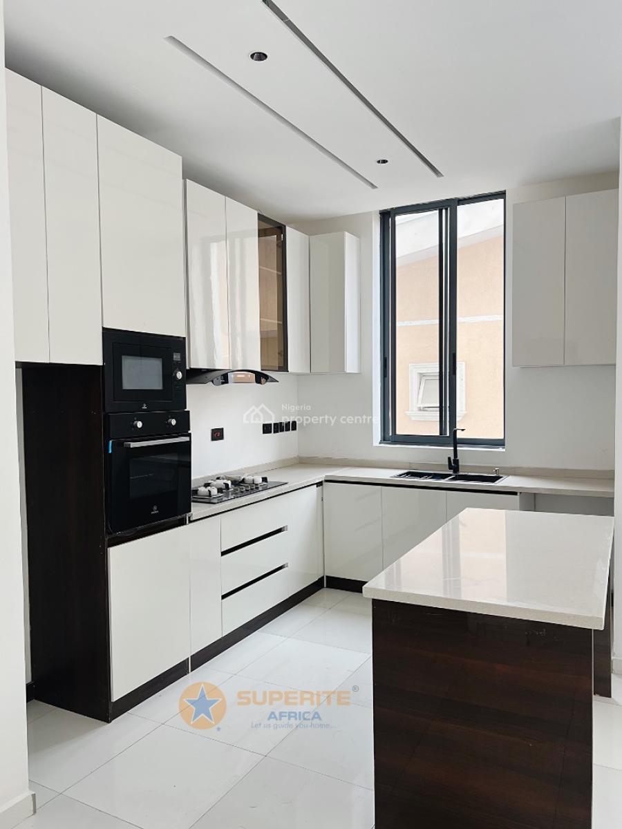 2-bedroom Luxurious Apartments, Lekki Phase 1, Lekki, Lagos, Flat / Apartment for Sale