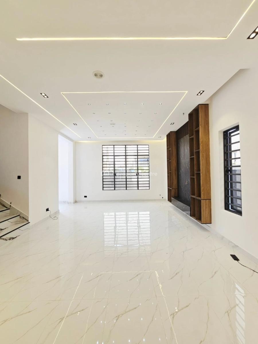 5bedroom Detached Duplex with Bq, Ologolo, Lekki, Lagos, Detached Duplex for Sale