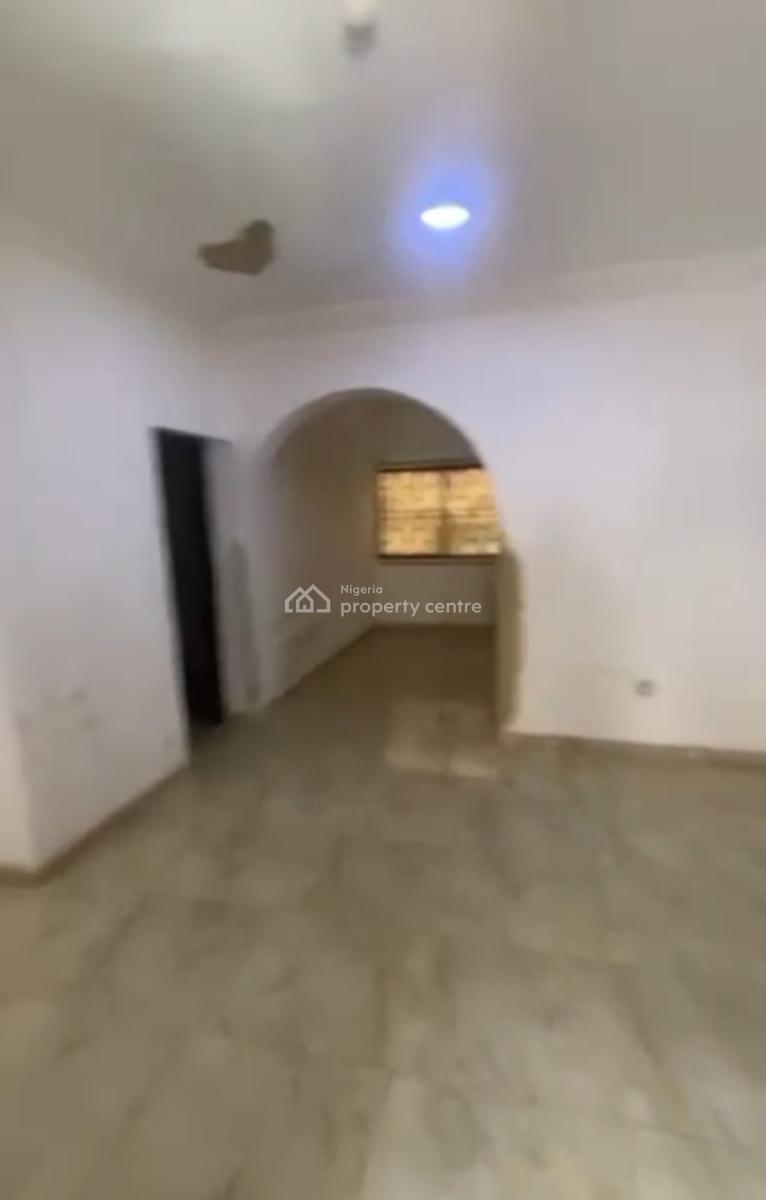 Very Decent and Spacious N Standard Renovated 3bedroom Ground Floorall, in Serene Area of Alagomeji Yaba, Alagomeji, Yaba, Lagos, Flat / Apartment for Rent