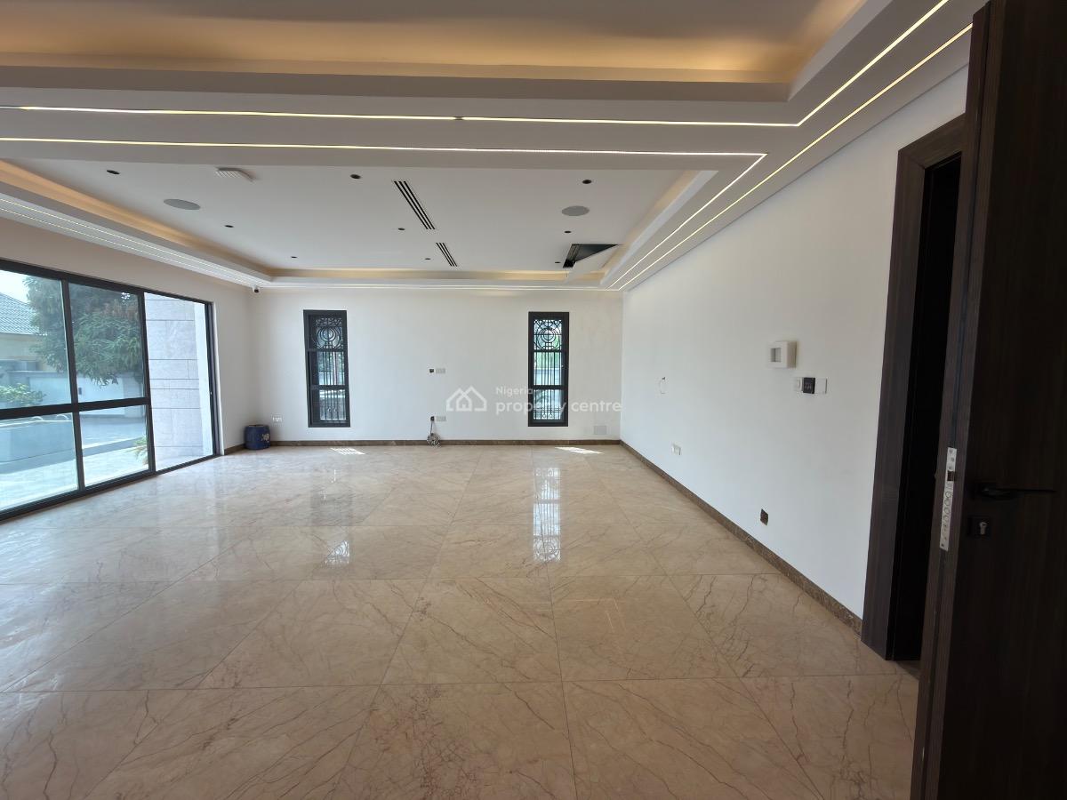 Luxurious 8 Bedroom Detached House, Maitama District, Abuja, Detached Duplex for Sale