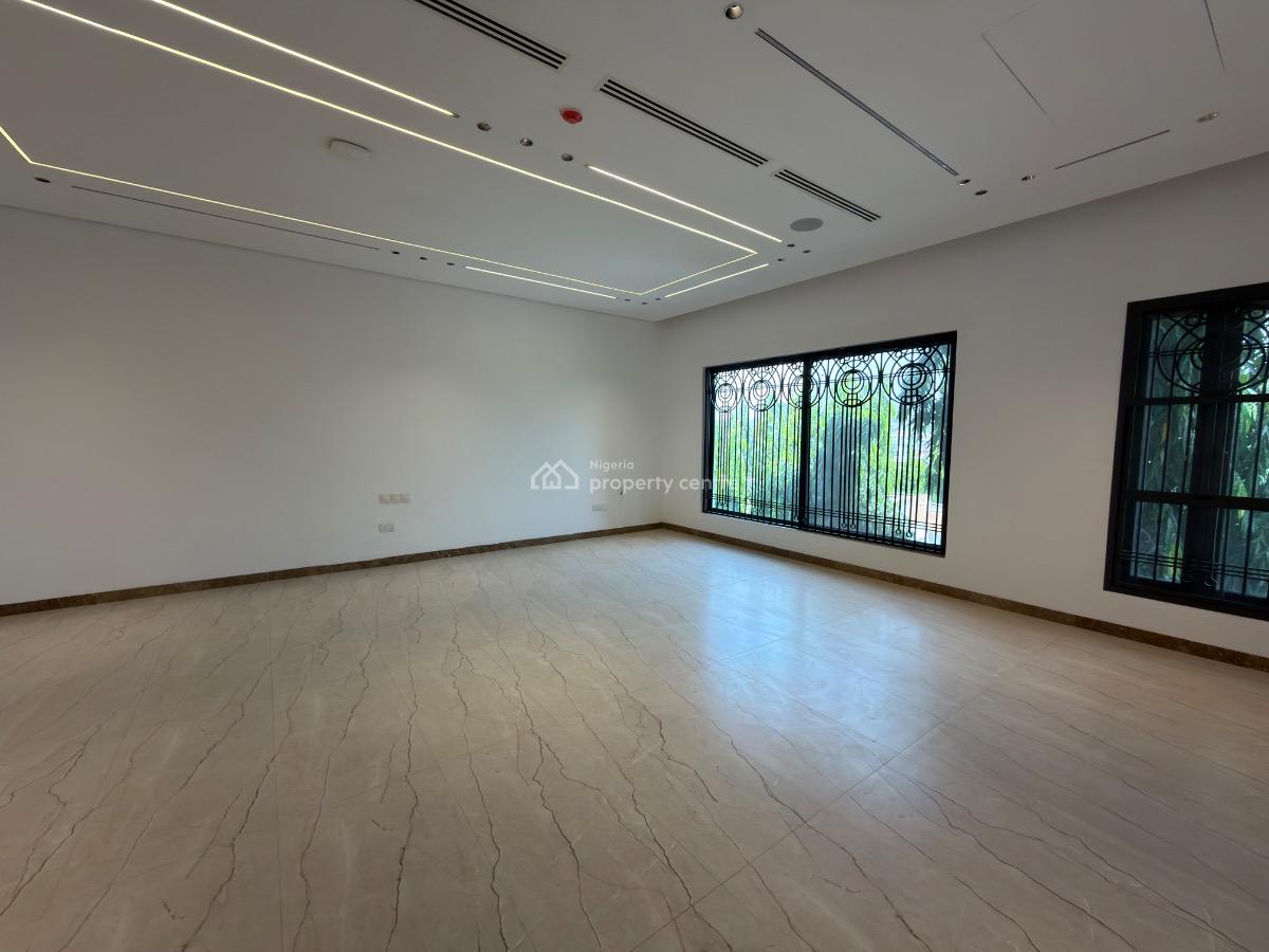 Luxurious 8 Bedroom Detached House, Maitama District, Abuja, Detached Duplex for Sale