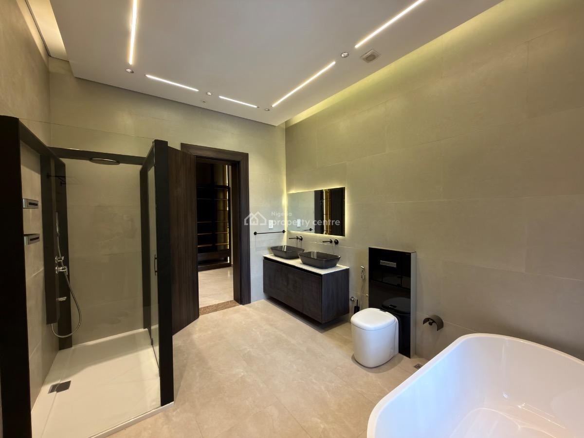 Luxurious 8 Bedroom Detached House, Maitama District, Abuja, Detached Duplex for Sale