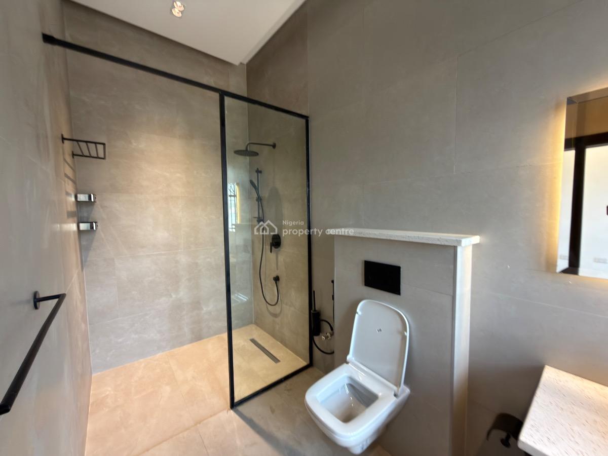 Luxurious 8 Bedroom Detached House, Maitama District, Abuja, Detached Duplex for Sale