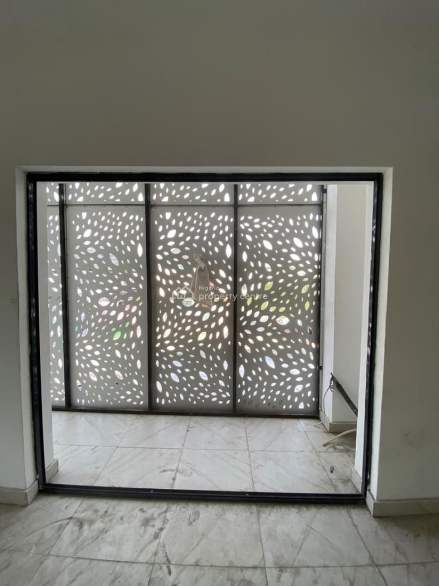 a Business Open Space on a Three Floors, Chevron Alternative Route, Lekki, Lagos, Office Space for Rent