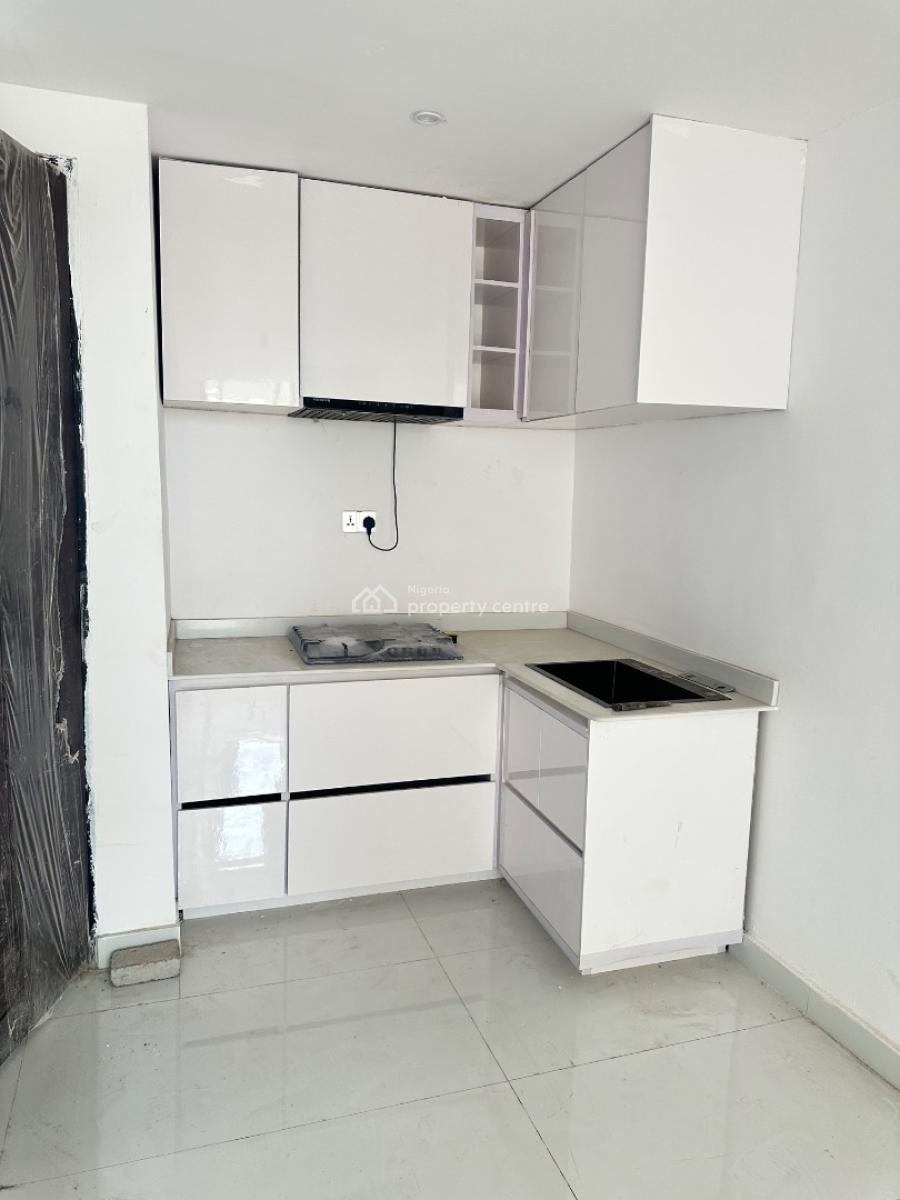 Luxury One Bedroom Apartment with Swimming Pool, Lekki, Lagos, Flat / Apartment for Sale
