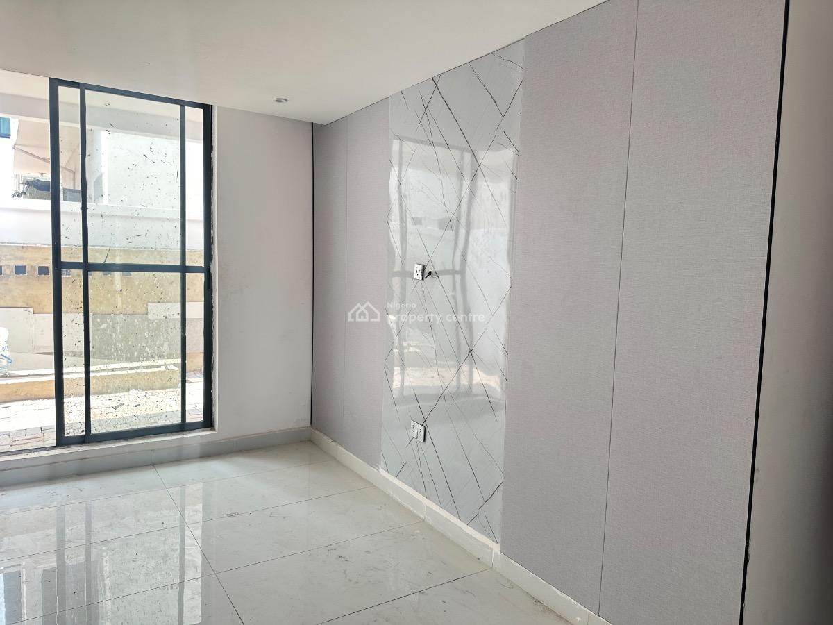 Luxury One Bedroom Apartment with Swimming Pool, Lekki, Lagos, Flat / Apartment for Sale