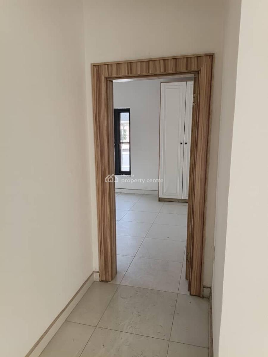 Five Bedrooms and Two Rooms Bq with a Swimming Pool., Chevron, Lekki, Lagos, House for Rent