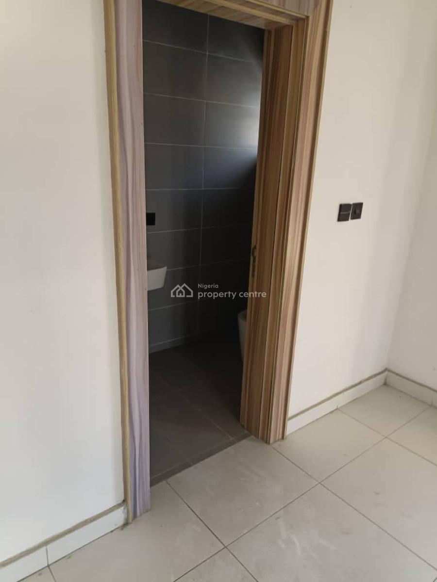 Five Bedrooms and Two Rooms Bq with a Swimming Pool., Chevron, Lekki, Lagos, House for Rent