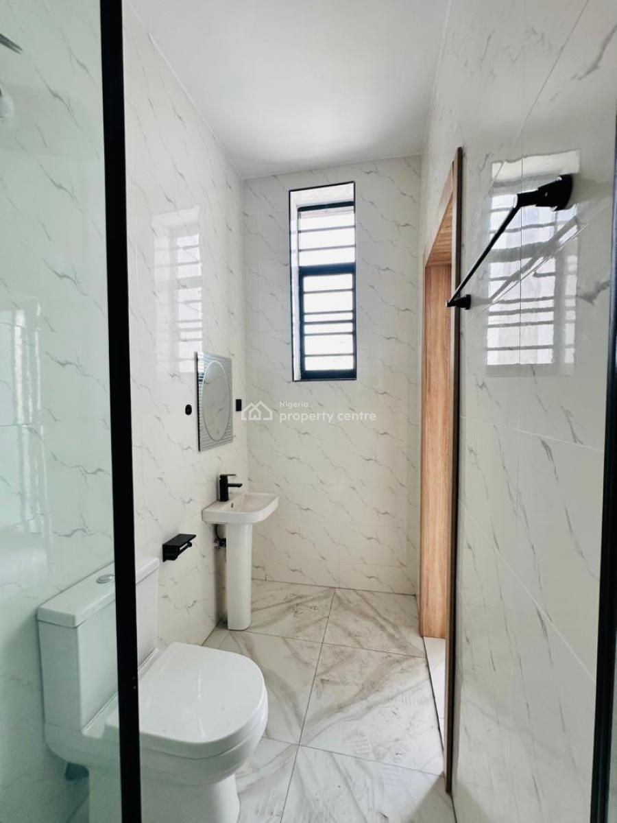 Luxurious 4bedroom Terrace Duplex in a Secured Estate, Chevron Second Toll Gate Lekki Lagos, Lekki, Lagos, Terraced Duplex for Sale