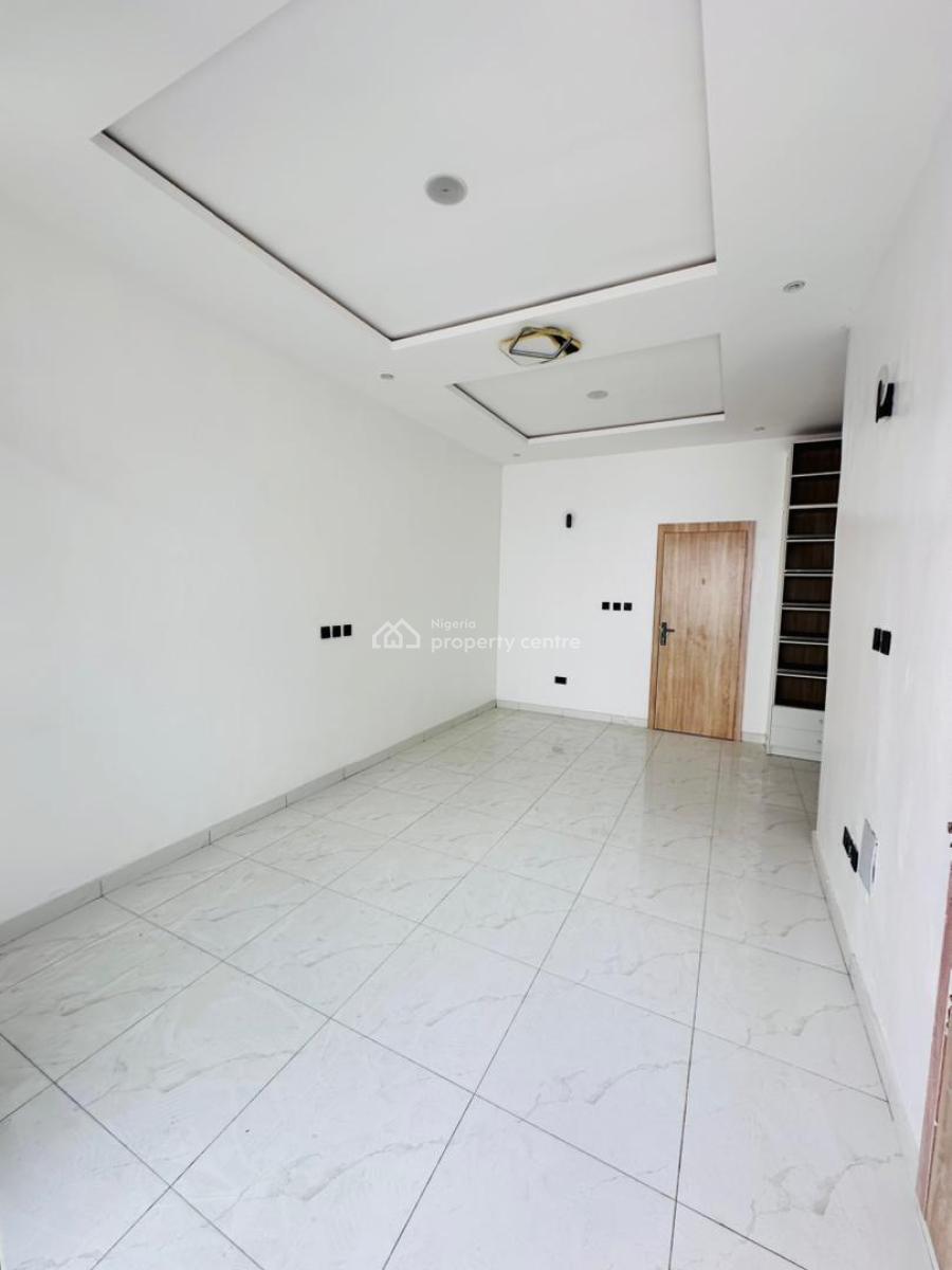 Specious 3bedroom Terrace Duplex Secured Estate, Chevron Second Toll Gate Lekki Lagos, Lekki, Lagos, Terraced Duplex for Sale