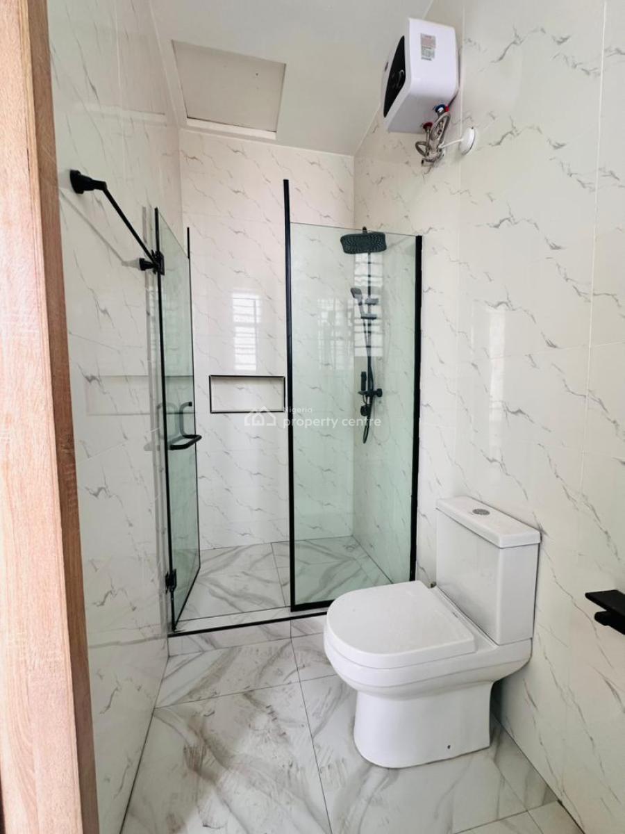 Specious 3bedroom Terrace Duplex Secured Estate, Chevron Second Toll Gate Lekki Lagos, Lekki, Lagos, Terraced Duplex for Sale