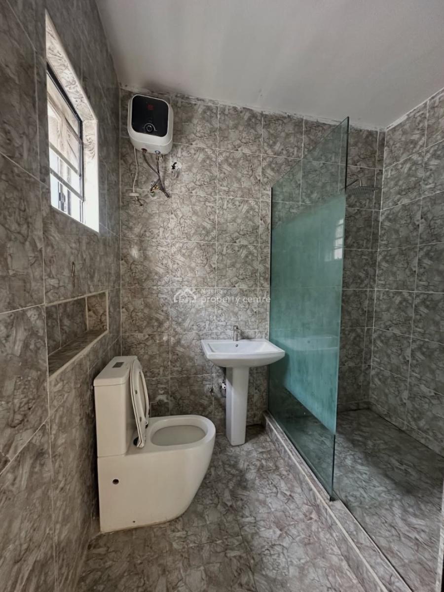 Fully Serviced 2 Bedroom Apartment with Pool & Gym, 2 Bedroom Apartment for Rent, Lekki Phase 1, Lekki, Lagos, Flat / Apartment for Rent