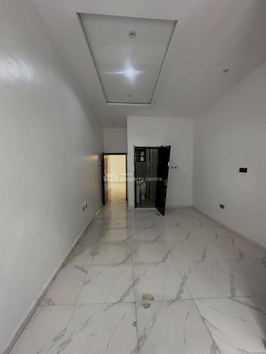 Fully Serviced 2 Bedroom Apartment with Pool & Gym, 2 Bedroom Apartment for Rent, Lekki Phase 1, Lekki, Lagos, Flat / Apartment for Rent