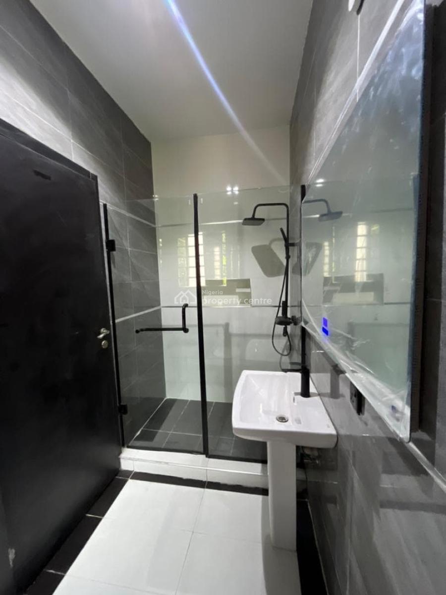 Newly Built 3 Bedroom Apartment with Bq, Lekki Phase 1, Lekki, Lagos, Flat / Apartment for Rent