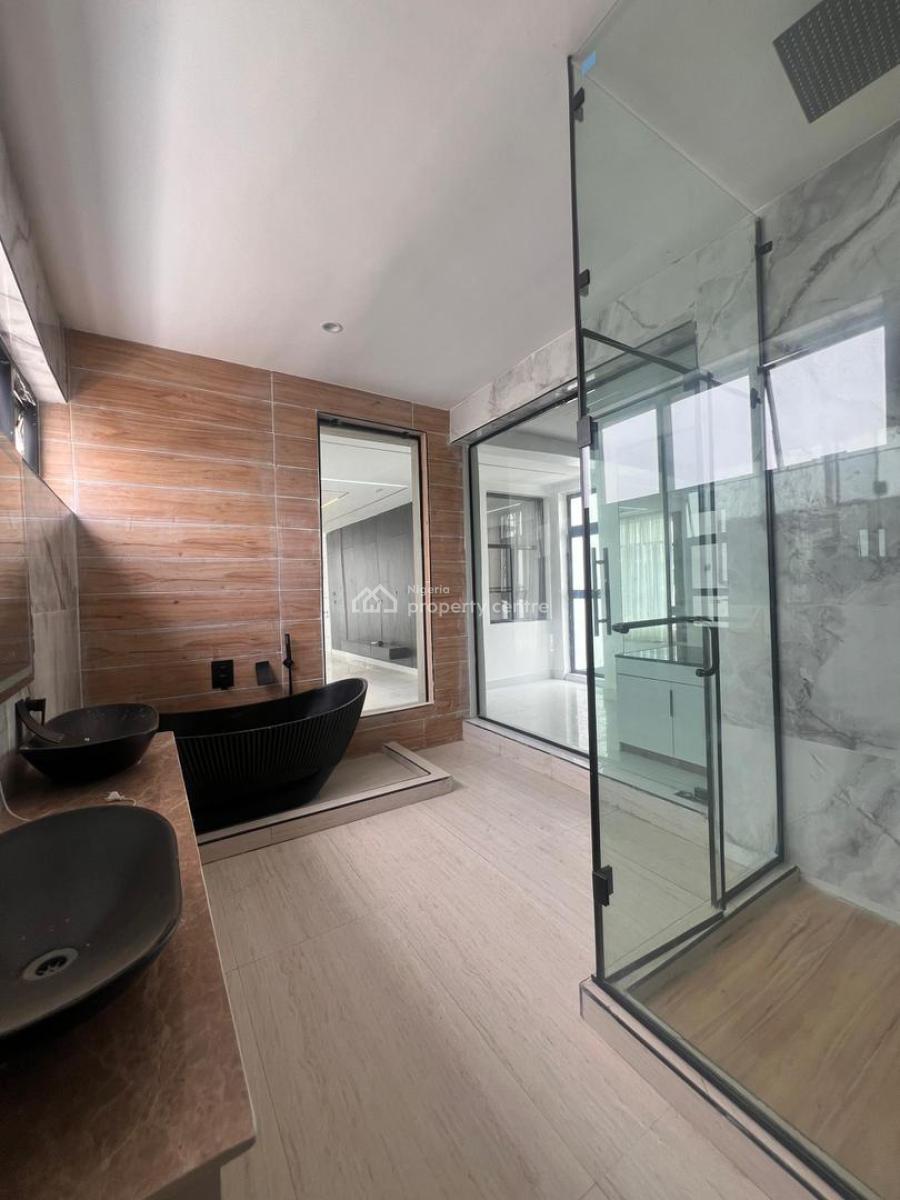 Spacious 6 Bedroom Fully Detached Duplex with Bq, Pool, Cinema, Spacious 6 Bedroom Detached Duplex with Bq, Pool, Cinema in Chevron, Lekki, Lagos, Detached Duplex for Sale