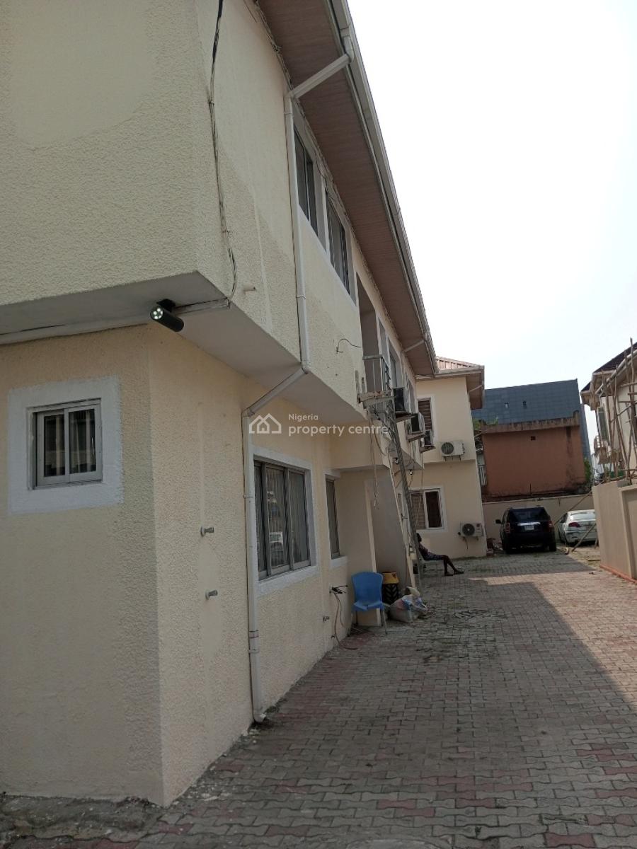 Lovely 3 Bedroom Apartment with Bq and Inverter, Gated and Secured Estate, Osapa, Lekki, Lagos, Flat / Apartment for Rent