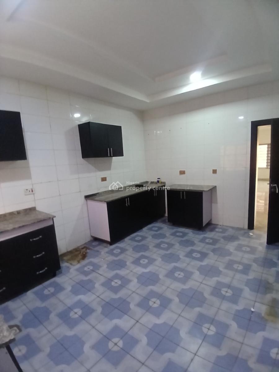 Under Renovation, 4 Bedroom Terrace Duplex with 1room Bq, Guzape Abuja Diplomatic Zone, Guzape District, Abuja, Terraced Duplex for Rent