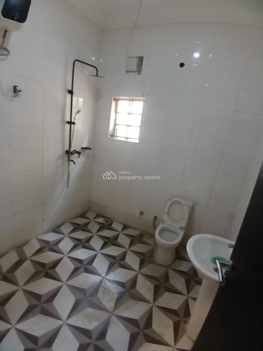 Under Renovation, 4 Bedroom Terrace Duplex with 1room Bq, Guzape Abuja Diplomatic Zone, Guzape District, Abuja, Terraced Duplex for Rent