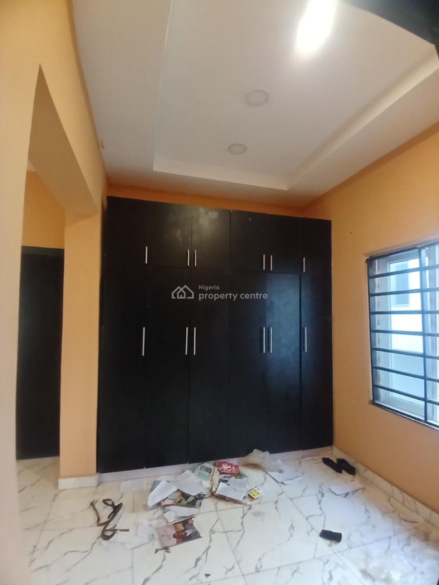 Under Renovation, 4 Bedroom Terrace Duplex with 1room Bq, Guzape Abuja Diplomatic Zone, Guzape District, Abuja, Terraced Duplex for Rent