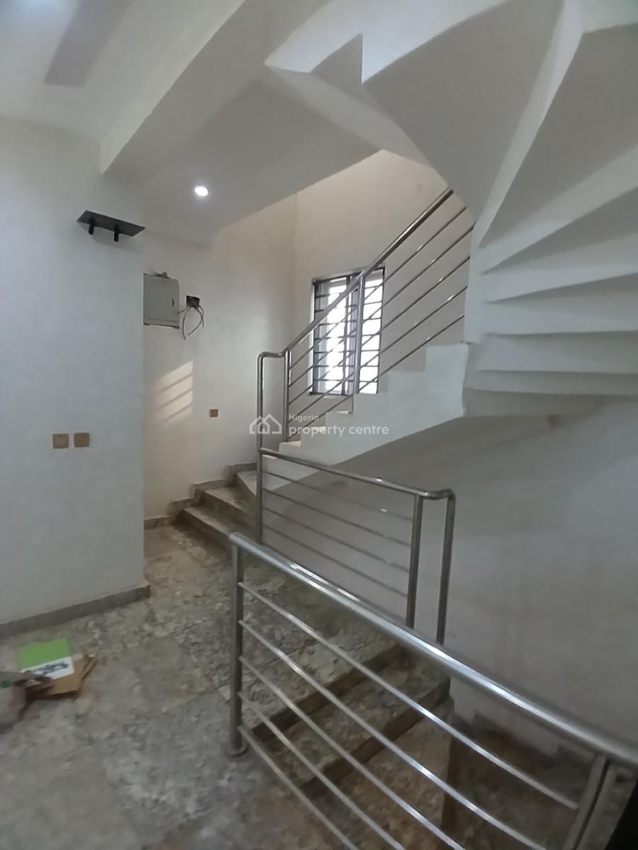 Under Renovation, 4 Bedroom Terrace Duplex with 1room Bq, Guzape Abuja Diplomatic Zone, Guzape District, Abuja, Terraced Duplex for Rent