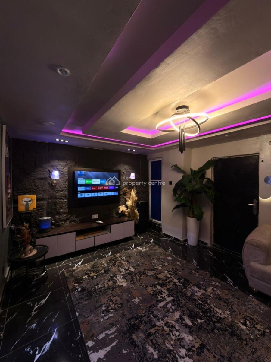 Furnished 2 Bedrooms Flat, Ogudu, Lagos, Flat / Apartment for Rent