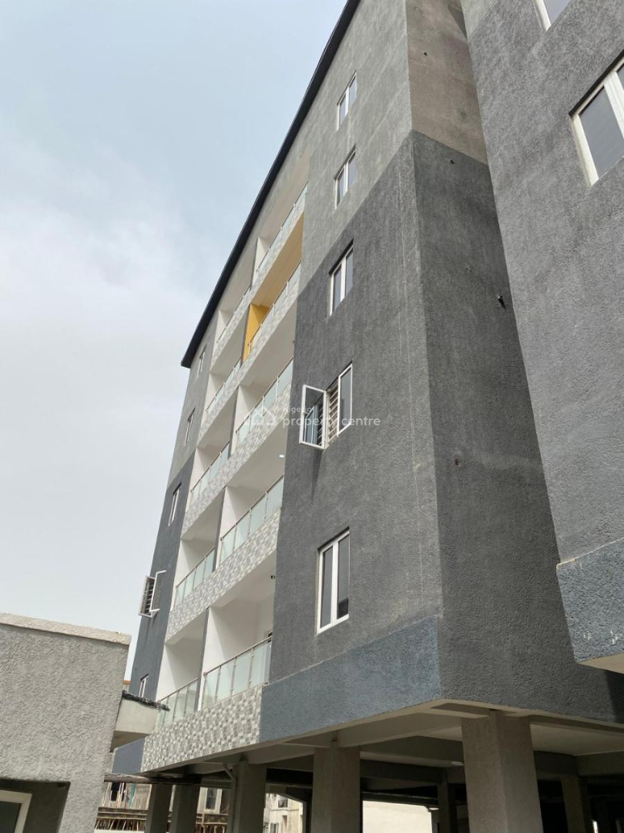 Newly Built Luxury 2 Bedroom Flat with Elevator and Gym, Lekki Phase 1, Lekki, Lagos, Flat / Apartment for Sale