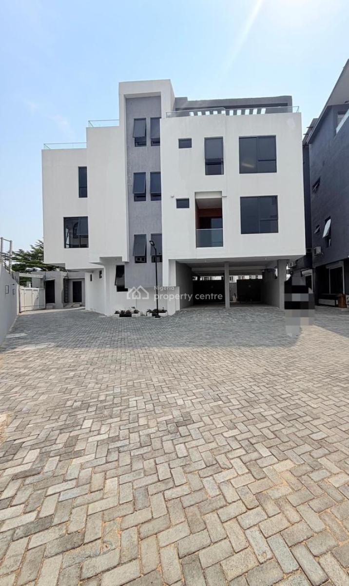 a Well-detailed, 4 Bedroom Maisonette, Lekki Phase 1, Lekki, Lagos, House for Sale