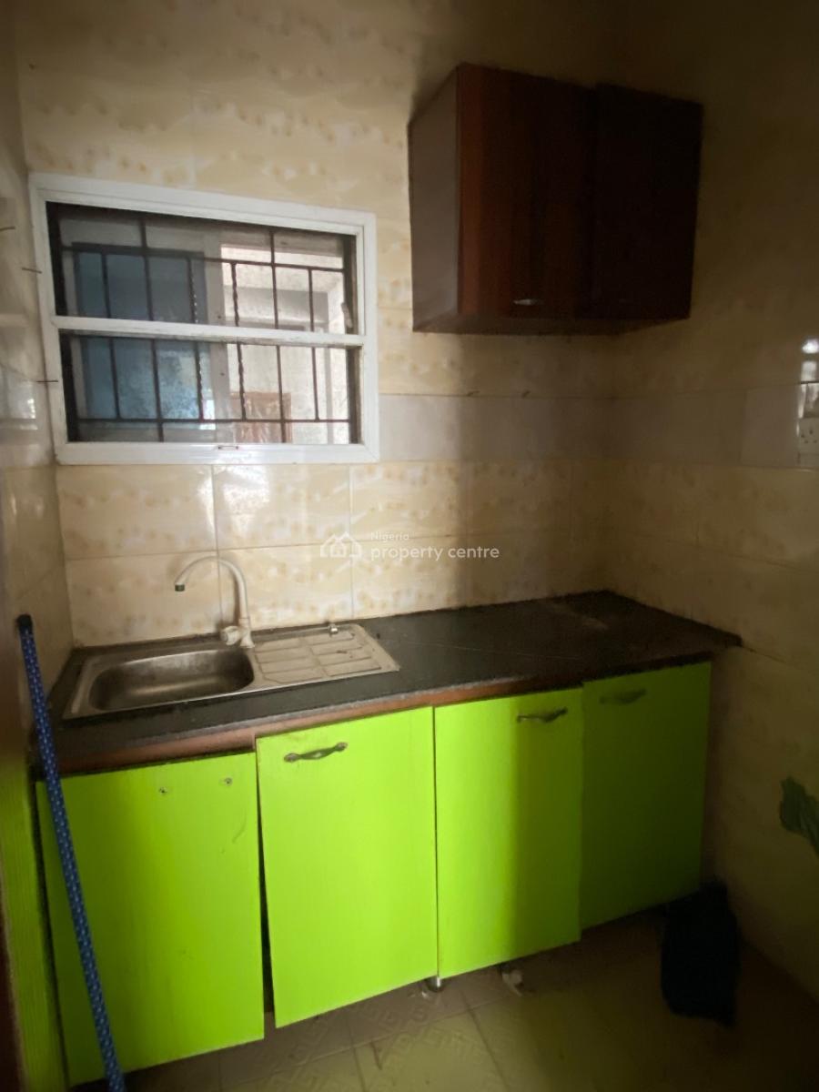 Luxury One Room Standard Self  Contained, Chevron , in a Well Secured Estate, Lekki, Lagos, Self Contain (single Rooms) for Rent