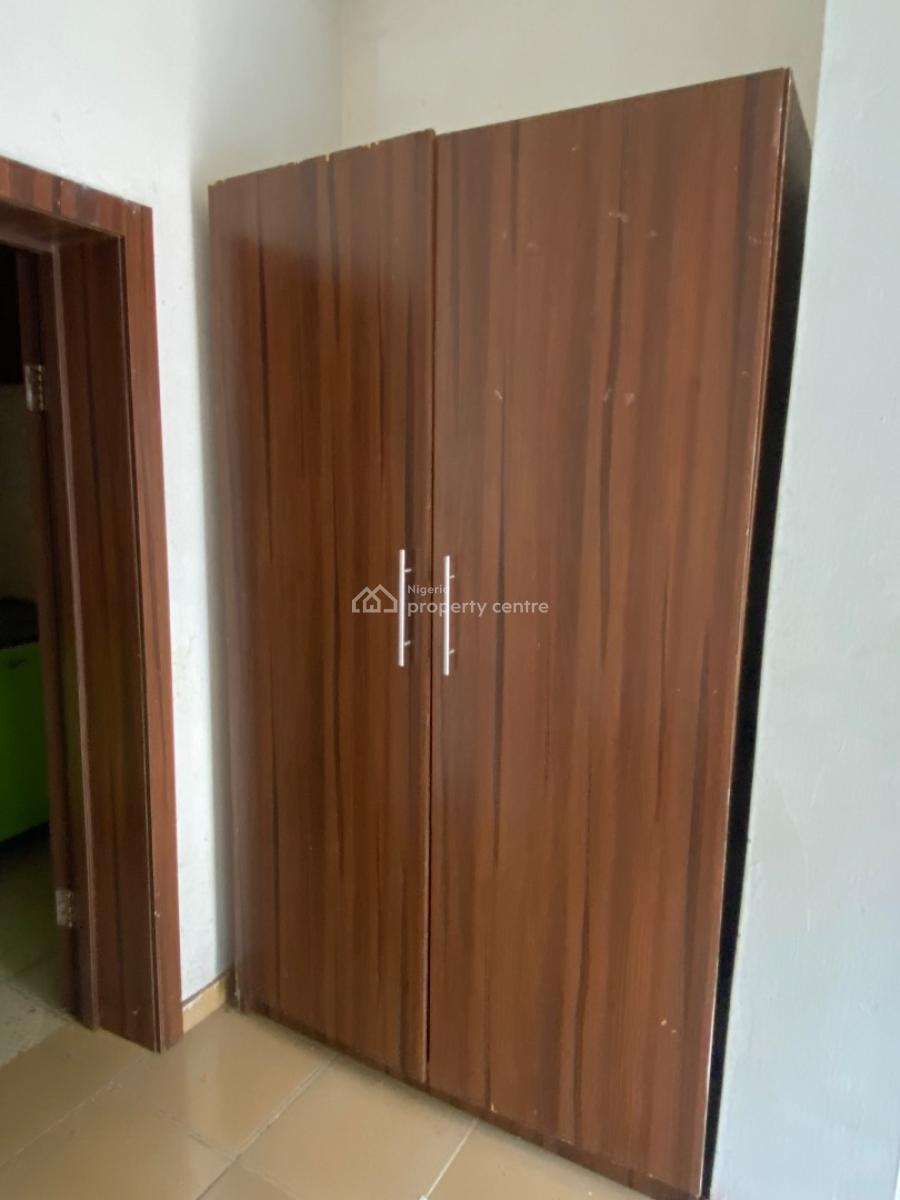 Luxury One Room Standard Self  Contained, Chevron , in a Well Secured Estate, Lekki, Lagos, Self Contain (single Rooms) for Rent