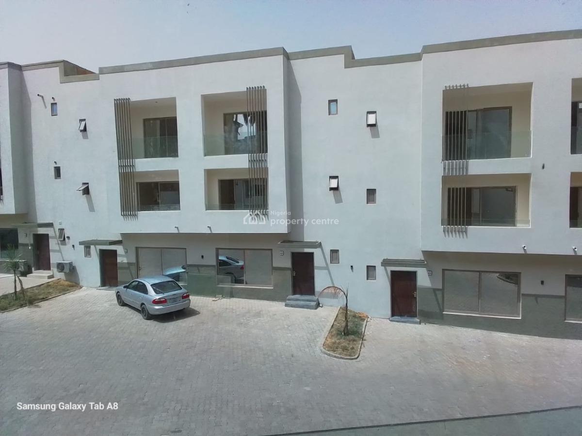N30m 4 Bedroom Terrace, Maitama Ministers Hill, Maitama District, Abuja, Terraced Duplex for Rent