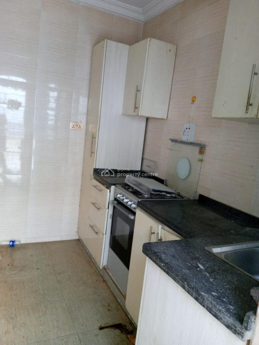 Standard Spacious Modern 2 Bedrooms Apartment, Lekki County Estate, Ikota, Lekki, Lagos, Flat / Apartment for Rent