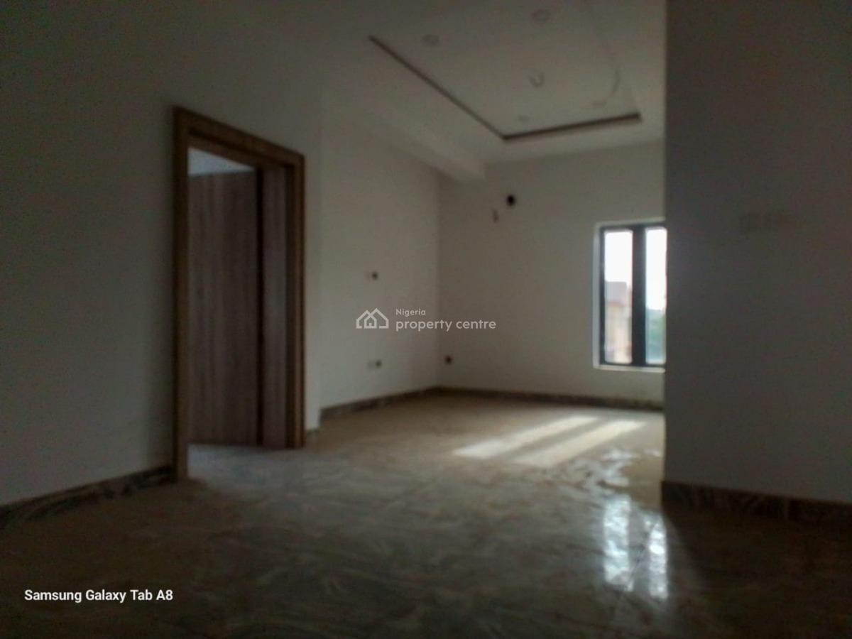 4 Bedrooms Terrace, Cornerpiece, Near Deeper Life, Kado, Abuja, Terraced Duplex for Sale