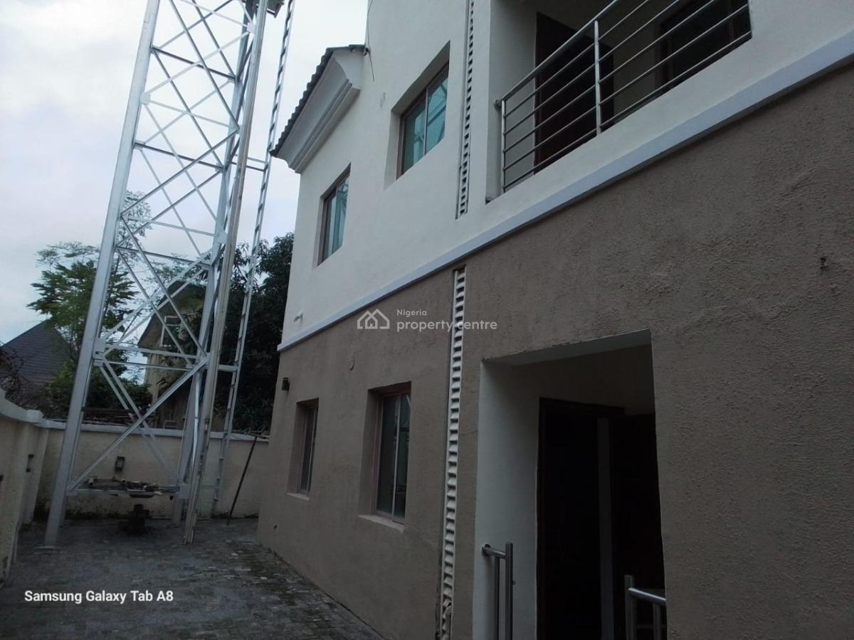 10 Bedroom Edifice N450m, F01, Kubwa, Abuja, Block of Flats for Sale