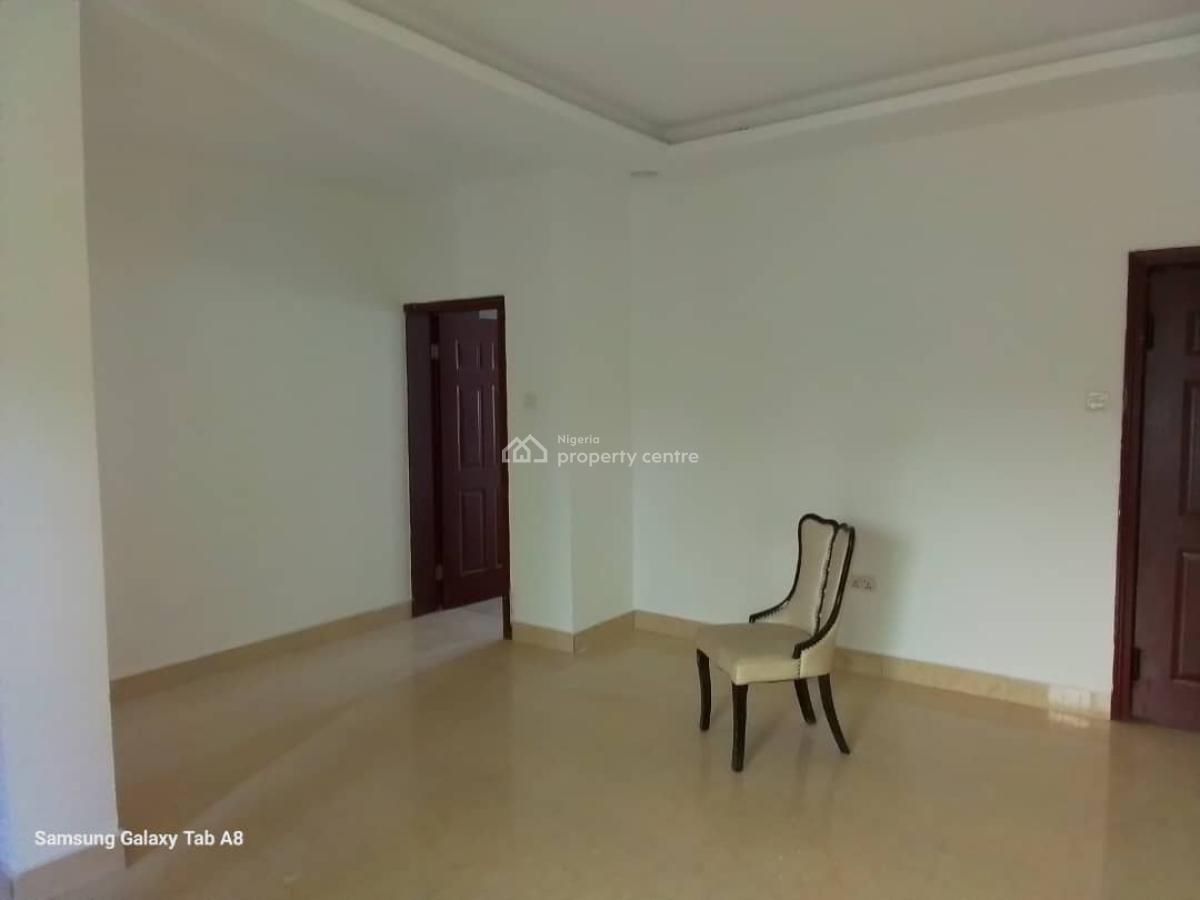 10 Bedroom Edifice N450m, F01, Kubwa, Abuja, Block of Flats for Sale